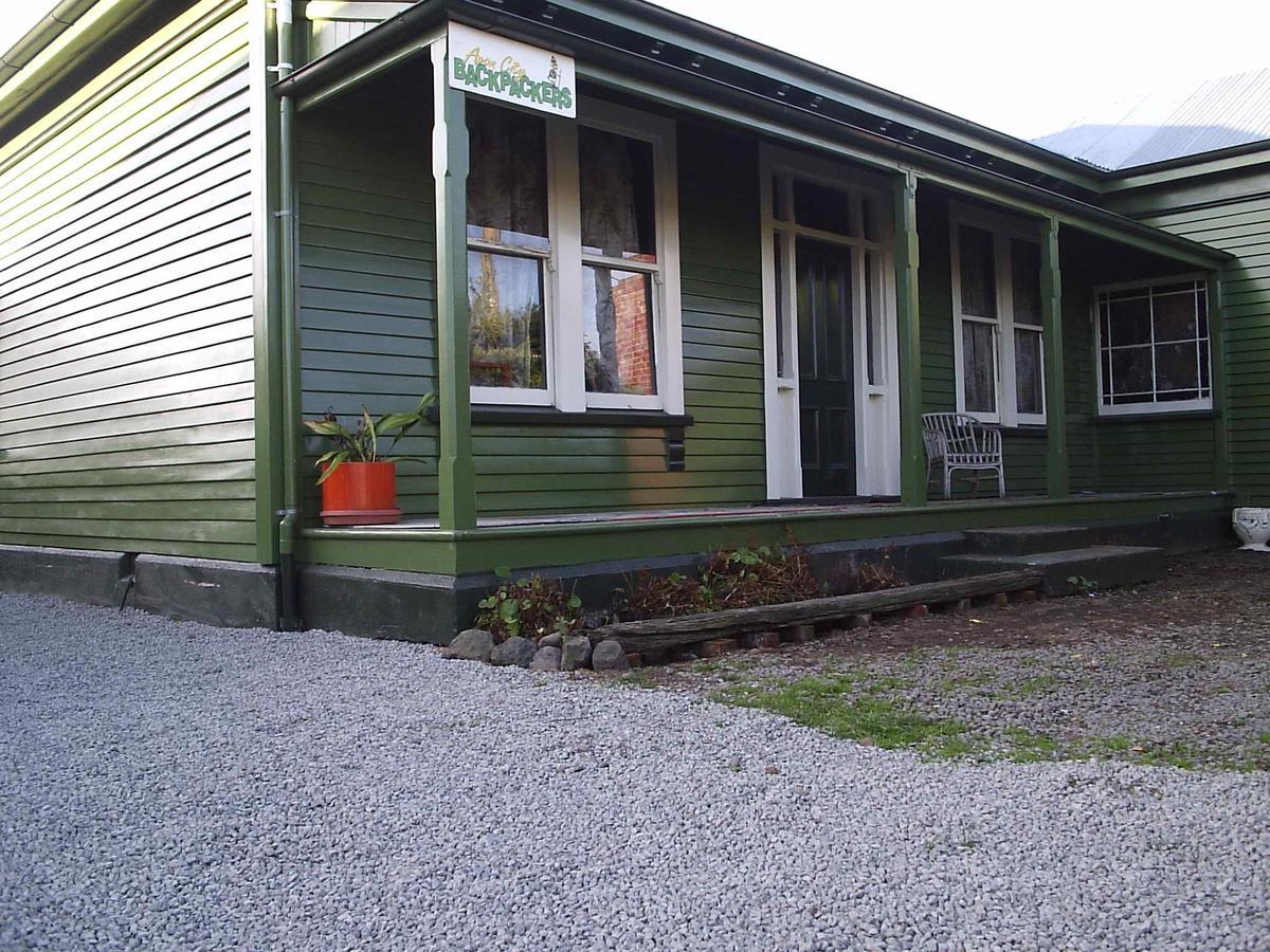 Avon City Backpackers Christchurch Zewnętrze zdjęcie